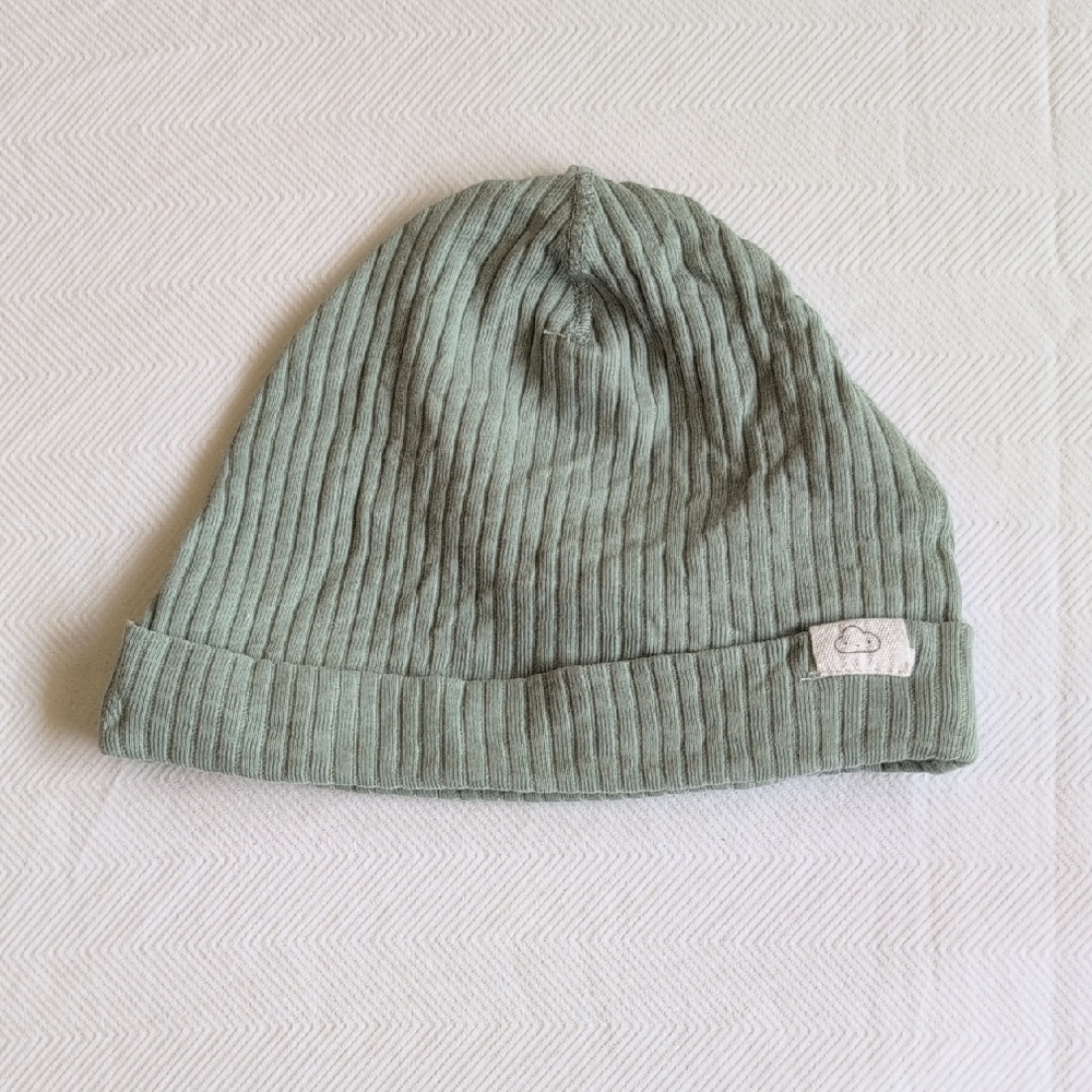 H&M organic cotton ribbed baby beanie hat sage green 6-9 months unisex